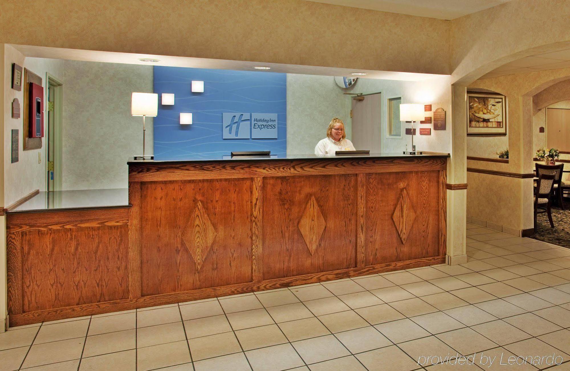 Comfort Inn & Suites - Hannibal Interior photo